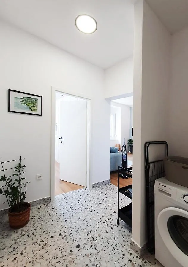 Stross 1 Bdrm Apartment Rijeka 0*,
